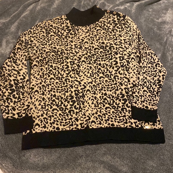 Calvin Klein Sweaters - Calvin Klein Leopard Print Faux Turtleneck Sweater with Buttons